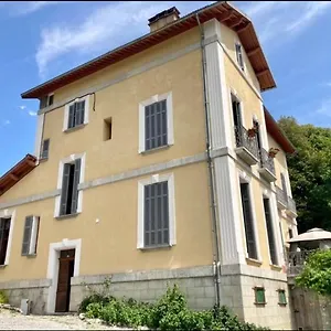  Appartement Dans Joli Village D’annot France